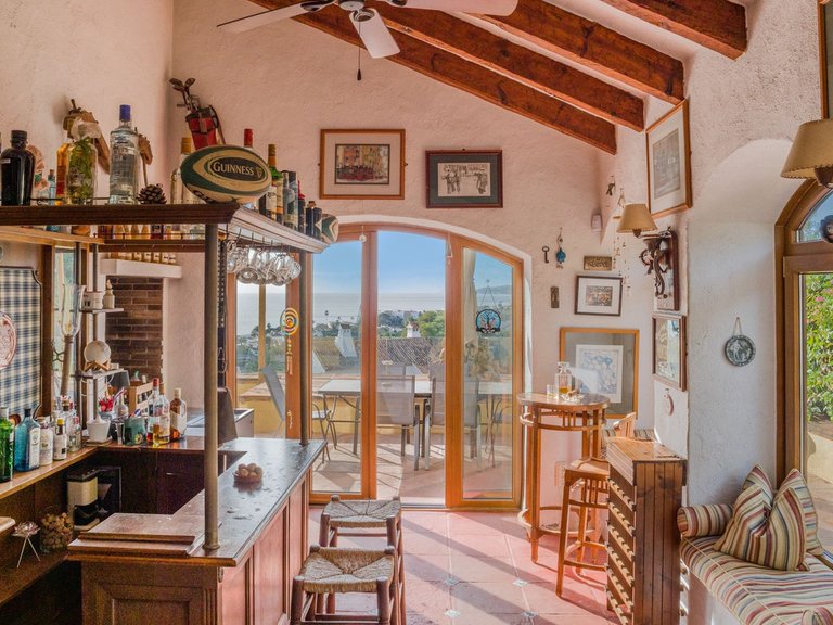 Villa for Sale in Estepona, Malaga 39