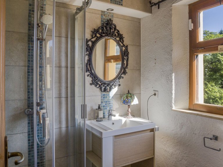Villa for Sale in Estepona, Malaga 42