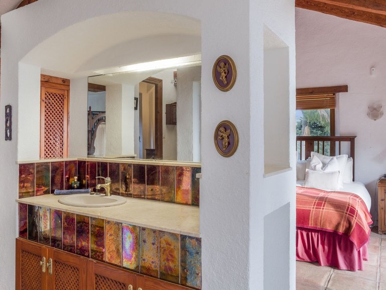 Villa for Sale in Estepona, Malaga 68