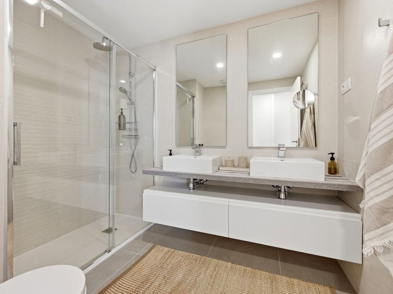 Apartment for Sale in Benalmadena, Malaga 21