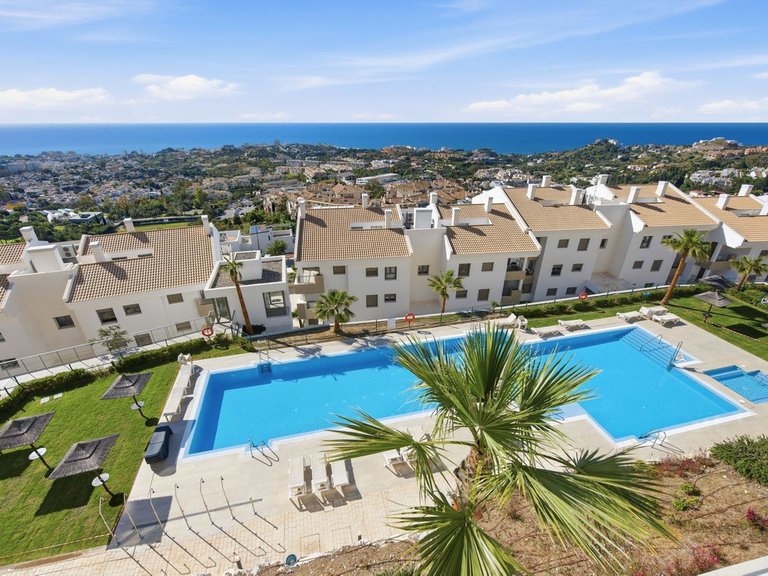 Apartment for Sale in Benalmadena, Malaga 28