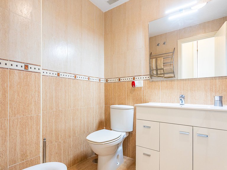 Apartment for Sale in Calahonda, Malaga 5