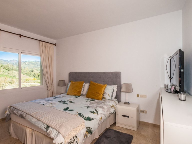 Apartment for Sale in Elviria, Malaga 7