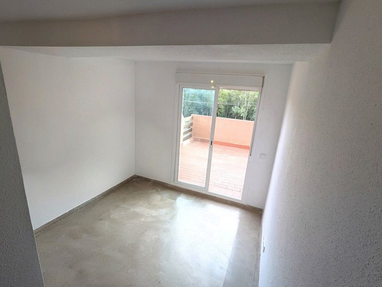 Apartment for Sale in Casares, Malaga 15