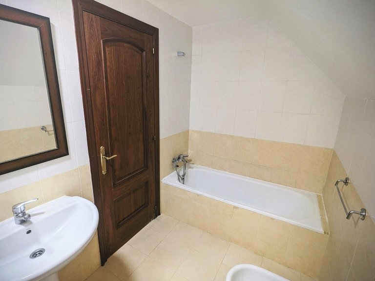 Apartment for Sale in Casares, Malaga 17