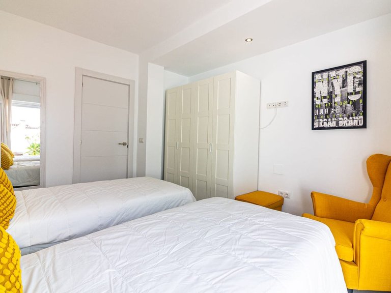 Villa for Sale in Benalmadena Costa, Malaga 19