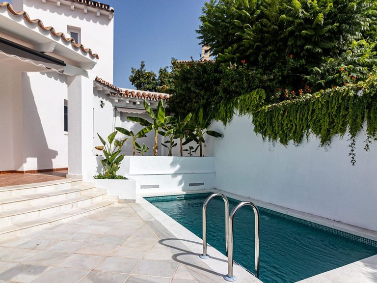 Villa for Sale in Benalmadena Costa, Malaga 22