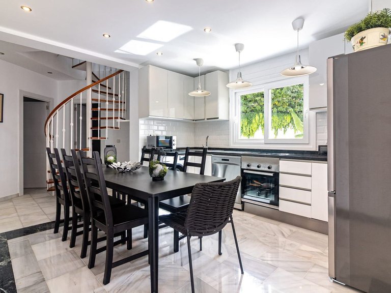 Villa for Sale in Benalmadena Costa, Malaga 6