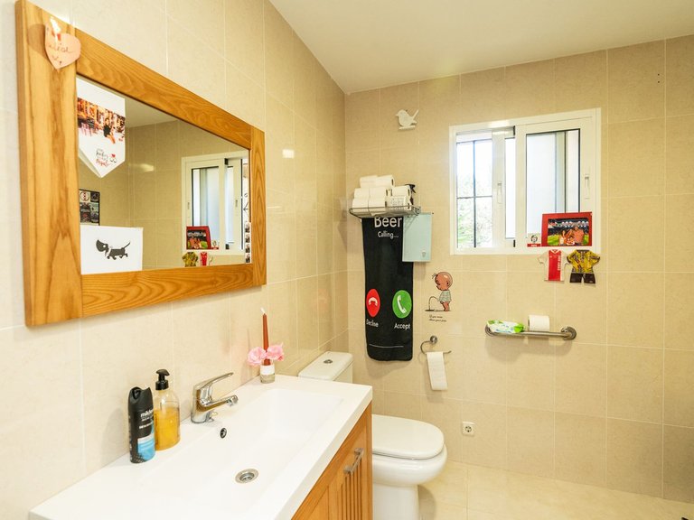 Villa for Sale in Marbesa, Malaga 11