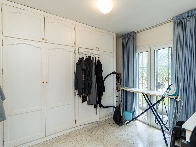 Villa for Sale in Marbesa, Malaga 12