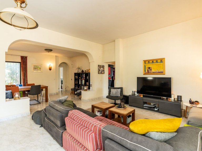 Villa for Sale in Marbesa, Malaga 13