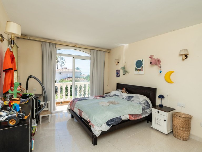 Villa for Sale in Marbesa, Malaga 21