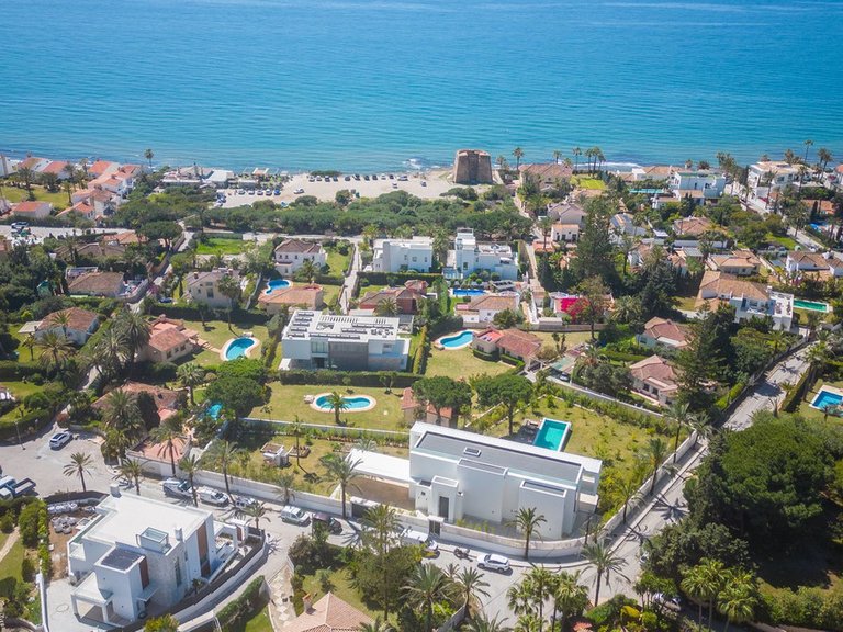 Villa for Sale in Marbesa, Malaga 26