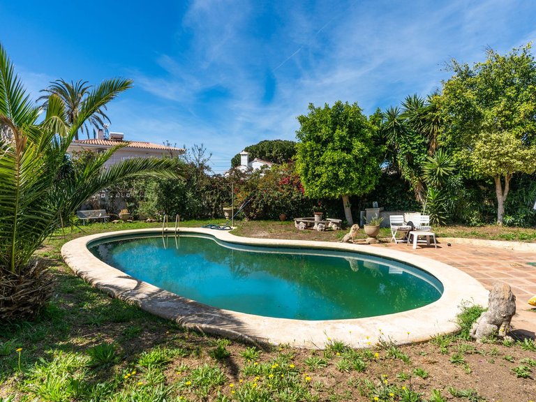 Villa for Sale in Marbesa, Malaga 6