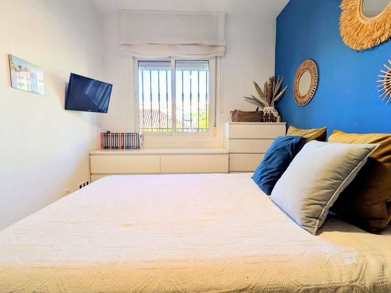 Apartment for Sale in Fuengirola, Malaga 10