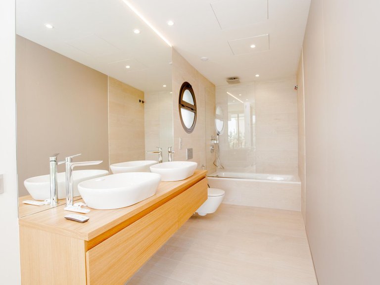 Apartment for Sale in Fuengirola, Malaga 11