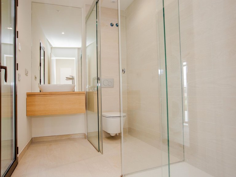 Apartment for Sale in Fuengirola, Malaga 16