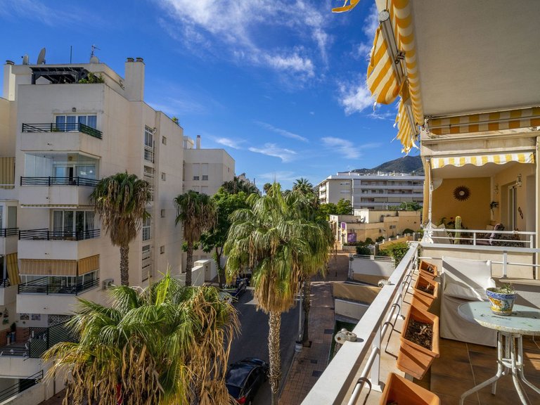 Apartment for Sale in Benalmadena Costa, Malaga 12