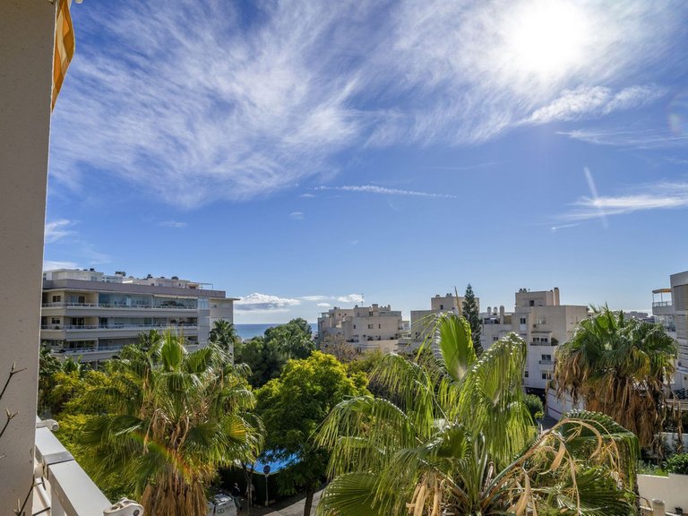 Apartment for Sale in Benalmadena Costa, Malaga 13