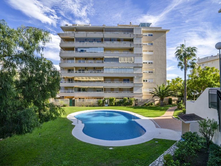 Apartment for Sale in Benalmadena Costa, Malaga 30