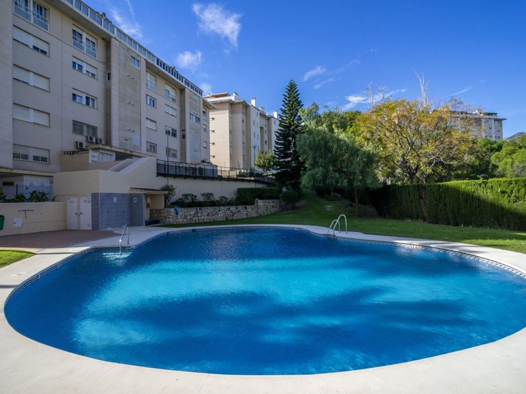 Apartment for Sale in Benalmadena Costa, Malaga 33