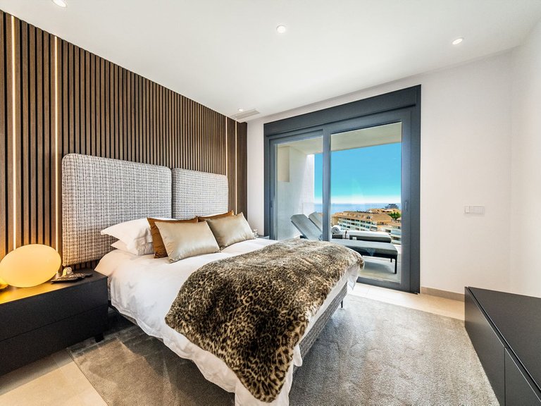 Apartment for Sale in Carvajal, Malaga 8