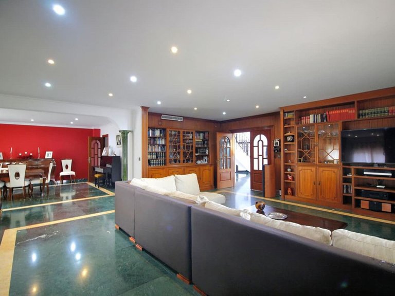 Villa for Sale in Benalmadena, Malaga 13