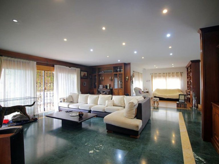 Villa for Sale in Benalmadena, Malaga 14