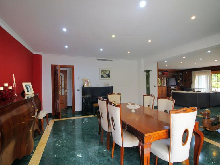 Villa for Sale in Benalmadena, Malaga 23