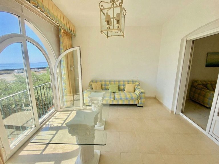 Villa for Sale in Estepona, Malaga 16
