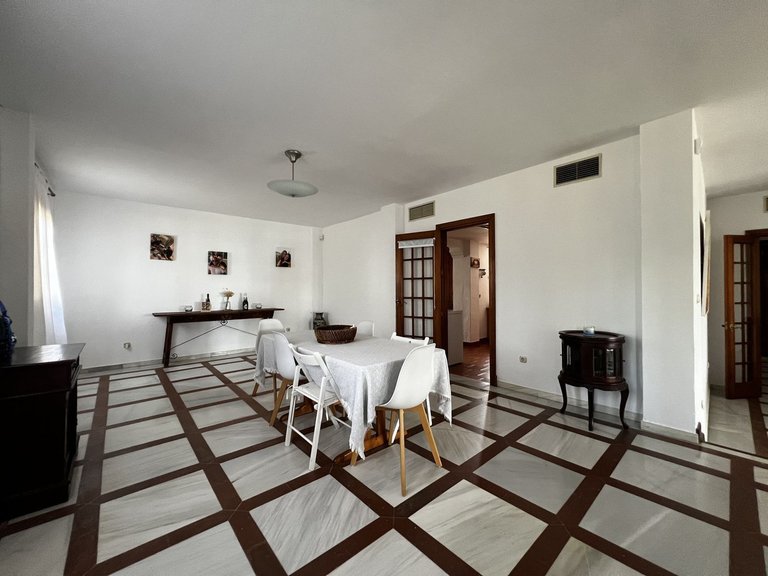 Villa for Sale in Estepona, Malaga 21