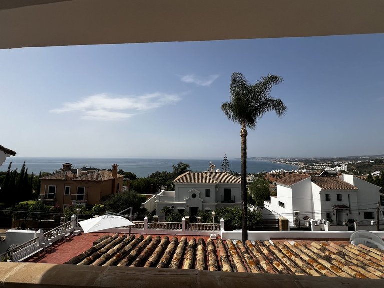 Villa for Sale in Estepona, Malaga 3