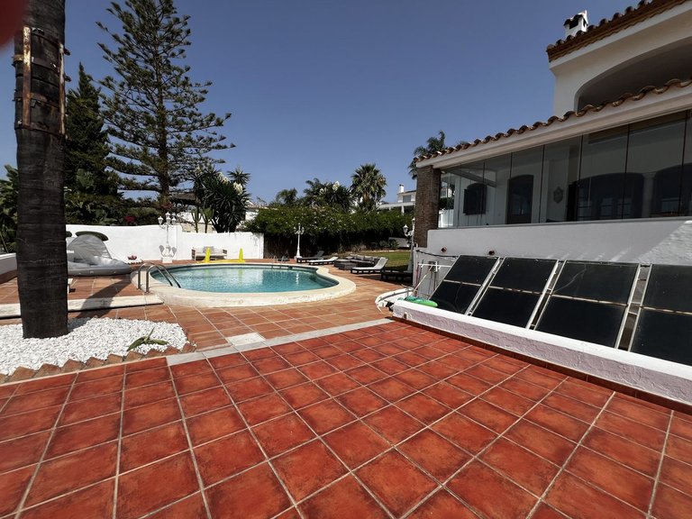 Villa for Sale in Estepona, Malaga 50