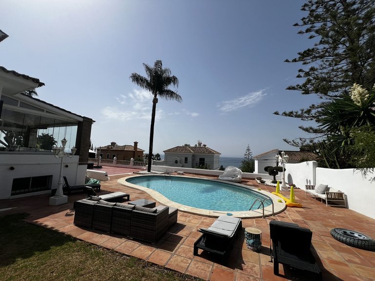 Villa for Sale in Estepona, Malaga 51