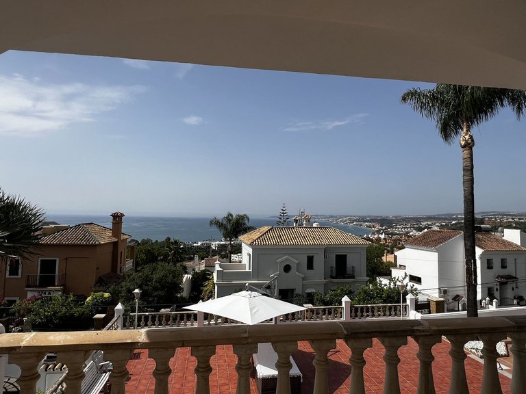 Villa for Sale in Estepona, Malaga 9