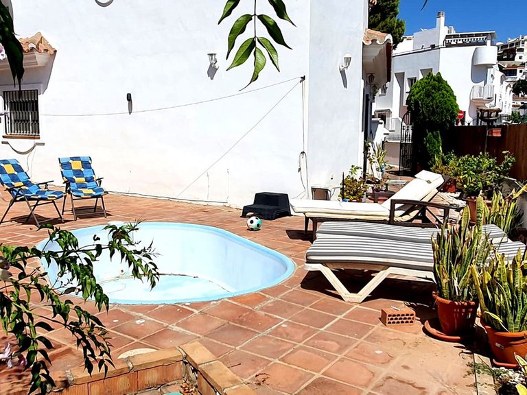 Villa for Sale in Torreblanca, Malaga 23