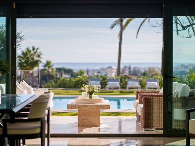 Villa for Sale in Nueva Andalucía, Malaga 5