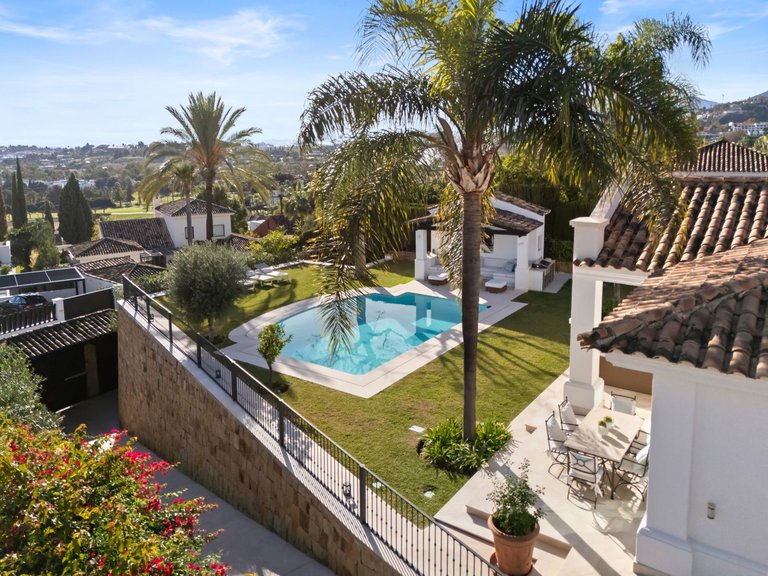 Villa for Sale in Nueva Andalucía, Malaga 50