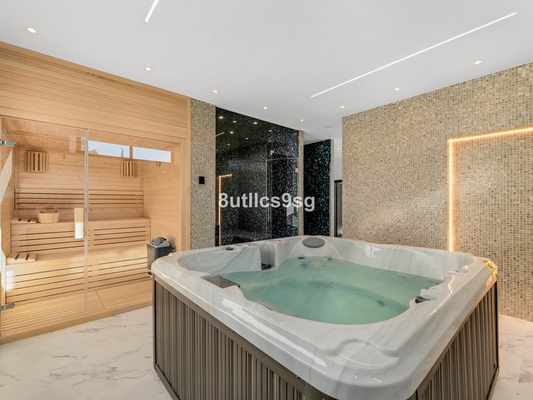 Villa for Sale in Benahavís, Malaga 13