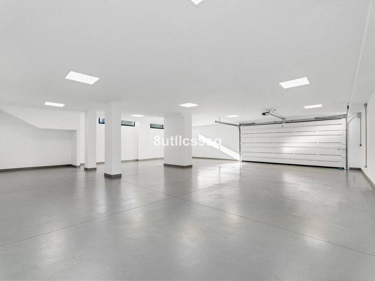 Villa for Sale in Benahavís, Malaga 15