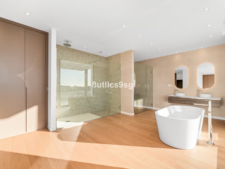 Villa for Sale in Benahavís, Malaga 9
