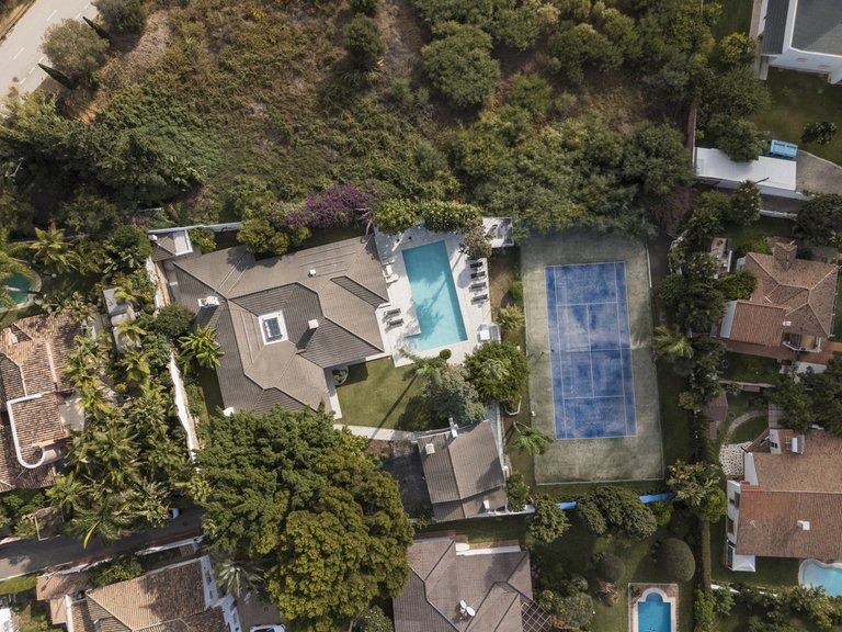 Villa for Sale in Marbella, Malaga 10