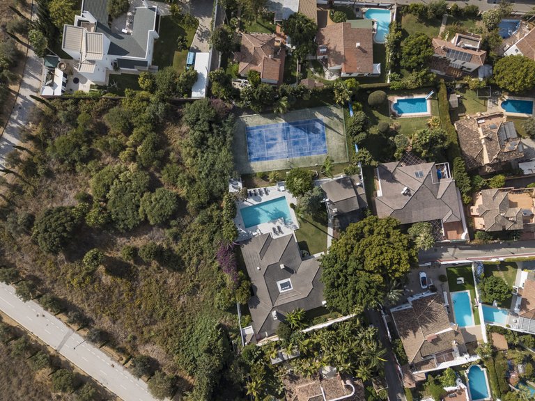 Villa for Sale in Marbella, Malaga 9