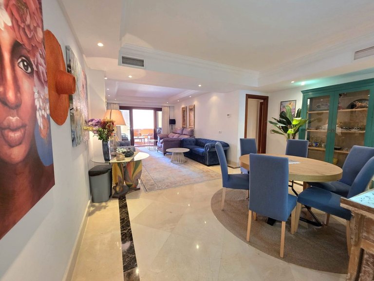 Apartment for Sale in New Golden Mile, Malaga 4