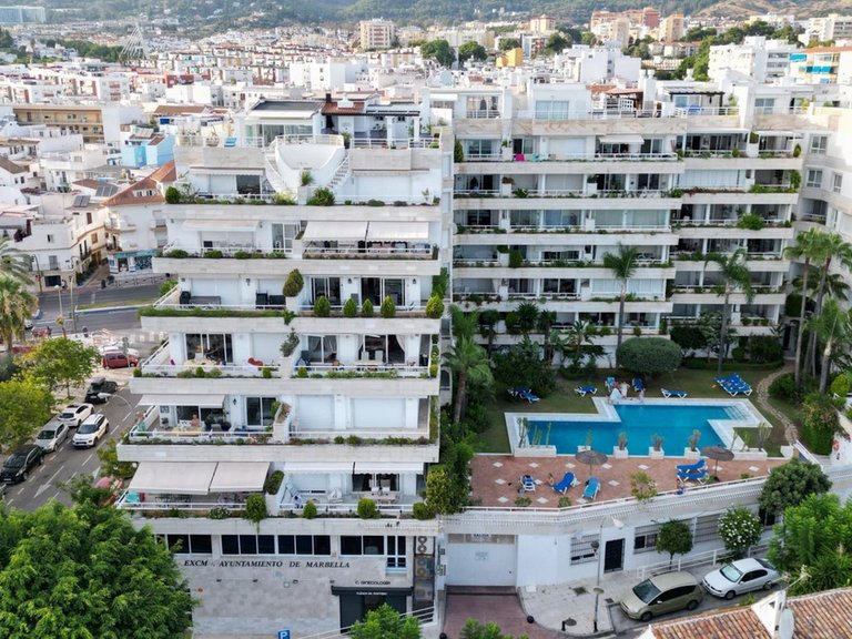 Apartment for Sale in Marbella, Malaga 16