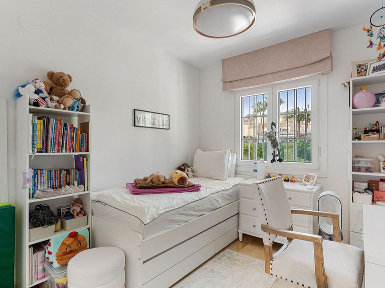 Villa for Sale in Nueva Andalucía, Malaga 22