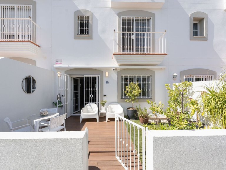 Villa for Sale in Nueva Andalucía, Malaga 31