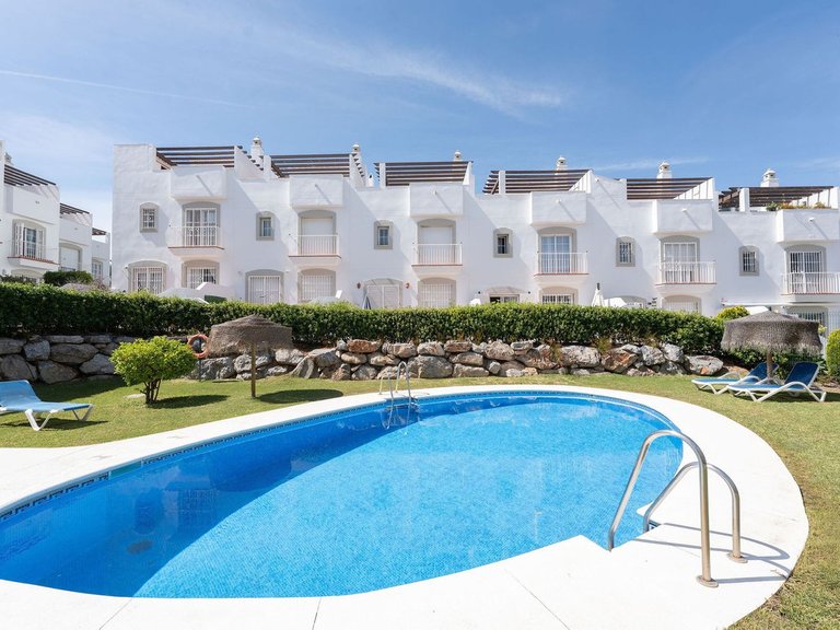 Villa for Sale in Nueva Andalucía, Malaga 37