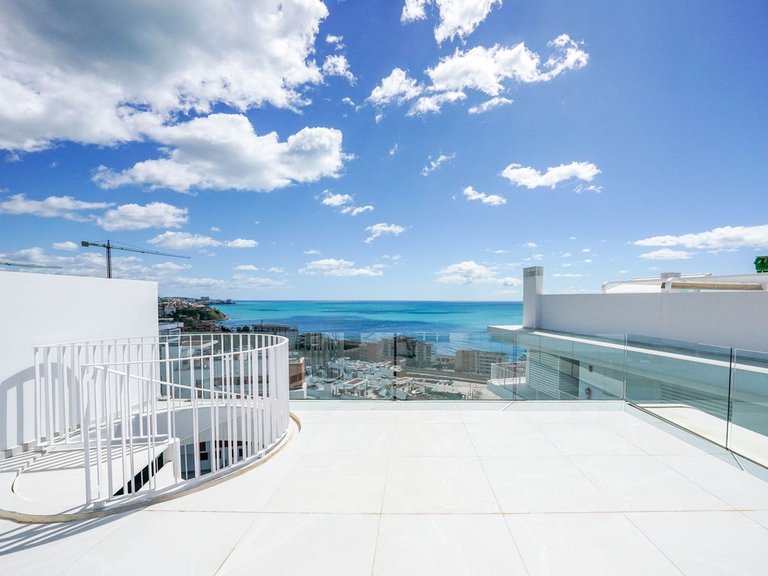 Apartment for Sale in Higueron, Malaga 17