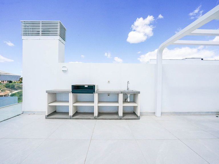 Apartment for Sale in Higueron, Malaga 19